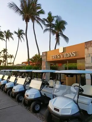 Plano de Exclusive Oceanfront Apartment Beach access