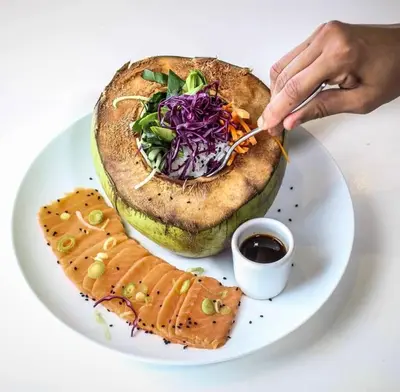 Comida en o cerca de este apartamento