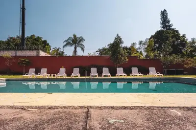Piscina en o cerca de Gran casa con alberca climatizada jacuzzi y asador