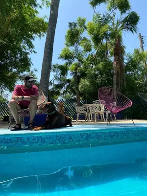 Piscina en o cerca de Shalom Backpacker Hostel