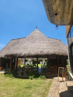 Jardín al aire libre en Casa Nuestra Hotel Boutique y Experiencias para Compartir