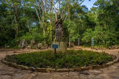Jardín al aire libre en Agarthi