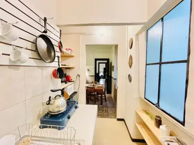 Una televisión o centro de entretenimiento en Departamento en casona del siglo XVI frente al Zócalo de Puebla #7