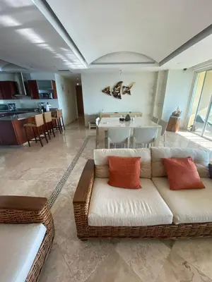 Plano de Luxury penthouse with ocean view and pool