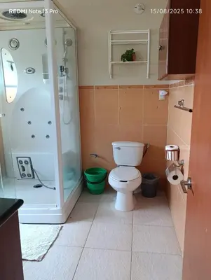 Un baño de Casa Volcanes Lomas de Cocoyoc