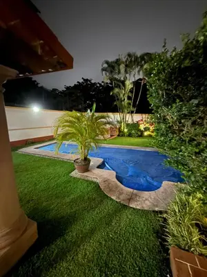 Jardín al aire libre en La Cañada216 Con Alberca Climatizada