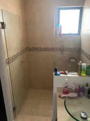 Un baño de Depa within Paraiso Country Club Golf Club