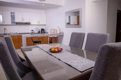 Una cocina o zona de cocina en Padrísimo apartamento frente al mar