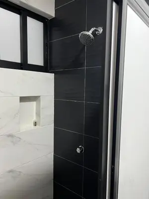 Un baño de CasaMora