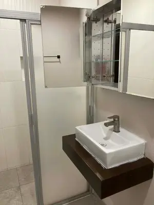 Un baño de Departamentos frente a Chedraui