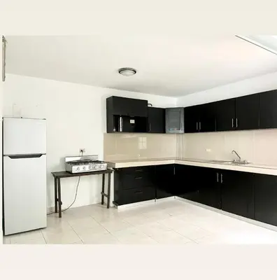 Una cocina o zona de cocina en Casa MODERNA MALECON PLAYA