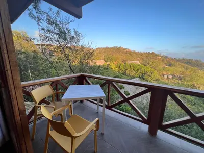 Un balcón o terraza de Charming Ocean View Apartment, Casa Xochi