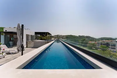 Piscina en o cerca de 3069 - Cala 202