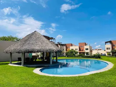 Piscina en o cerca de Casa Azul de descanso, alberca, billar, asador y roof garden privado