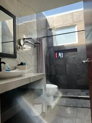 Un baño de Casa LEAM