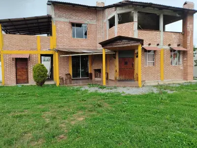 Edificio en el que se encuentra la casa o chalet