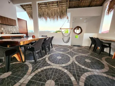 Plano de Cozy apartment 4 blocks from the beach