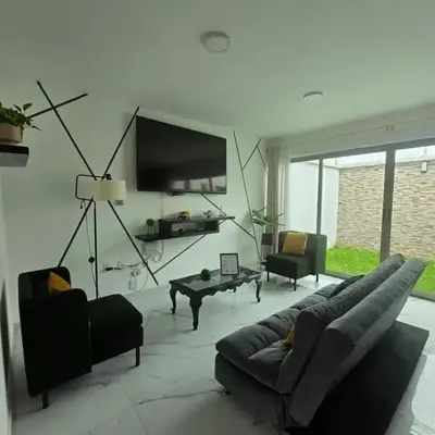 Casa Moderna El Vergel