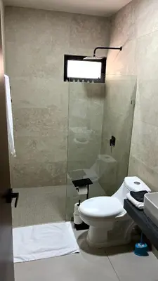 Un baño de Habitación Chero Platinum