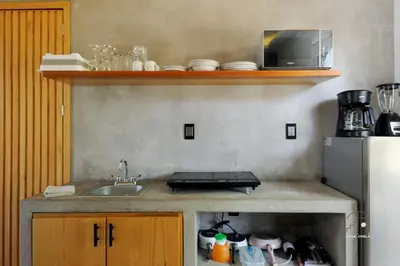 Una cocina o zona de cocina en Unmatched Modern PH Loft in the Center of la Punta