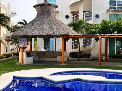 Piscina en o cerca de Departamento planta baja en la laguna