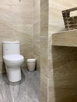 Un baño de Acogedora suite con entrada independiente
