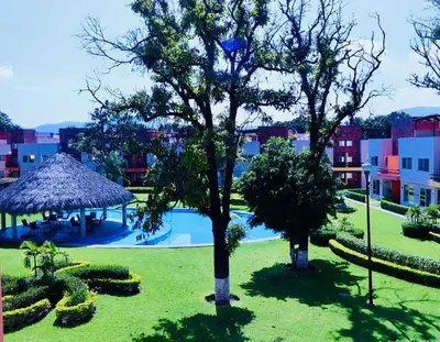 Piscina en o cerca de CASA DE DESCANSO CON ALBERCa