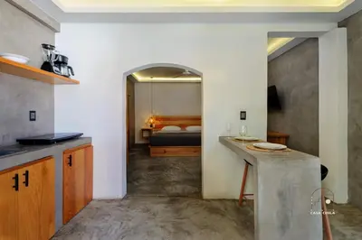 Cama o camas de una habitación en Unmatched And New Studio Apartment Center La Punta