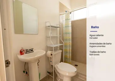 Un baño de Family Home with Pool, El Mirador 2 Bedrooms