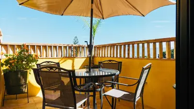 Un balcón o terraza de El Diablo y La Luna B&B by El Diablo y La Sandia