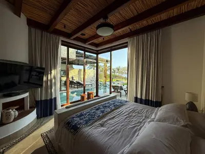 Cama o camas de una habitación en Casa Calixta Oceanfront Luxury home