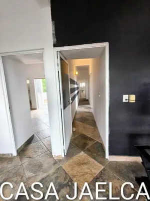 Plano de spacious apartment with ocean view