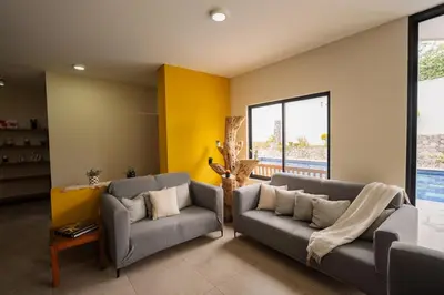 Zona de estar de Casa Luan, Pool & Amenities in Sumiya, Morelos