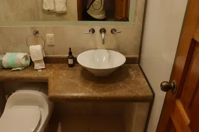 Plano de Depa 101B en Huatulco con alberca y balcón a 5 min playa