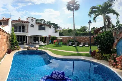Piscina en o cerca de Lovely Home at Vista Hermosa, Cuernavaca