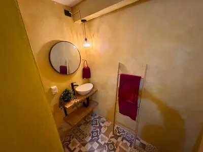 Un baño de Casa Resplandor