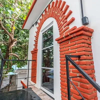 Apartment in Convention Center
