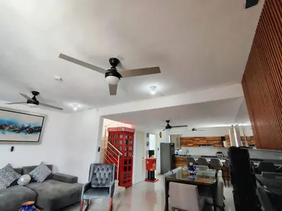 Una cocina o zona de cocina en Villa Yolanda
