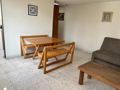 Zona de estar de Depto de Descanso Económico vuelos AICM, conciertos GNP, F1