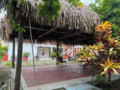 Jardín al aire libre en Casa Paraíso