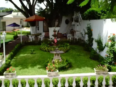 Jardín al aire libre en Casa Griega Morelos