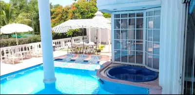 Piscina en o cerca de Casa Griega Morelos