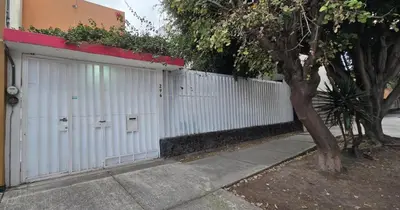 Plano de Hostal Kahlo, La columna rota, habitación independiente 2 personas