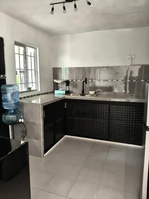 Una cocina o zona de cocina en Casa en Residencial 2 ríos 4 camas 3 habitaciones