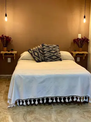 Cama o camas de una habitación en 1-Bed Loft in Oaxaca - Steps from Downtown
