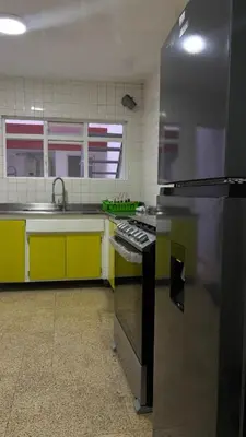 Una cocina o zona de cocina en Hostal Kahlo - 1 Bed in men's dorm 1 cama en dormitorio compartido de hombres
