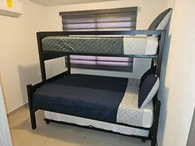 Cama o camas de una habitación en Villa Residencial con Piscina y Club de Playa 3 Hab