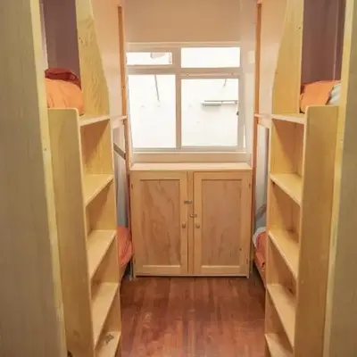 Hostal Kahlo - 1 Bed in women's dorm 1 cama en dormitorio compartido de mujeres