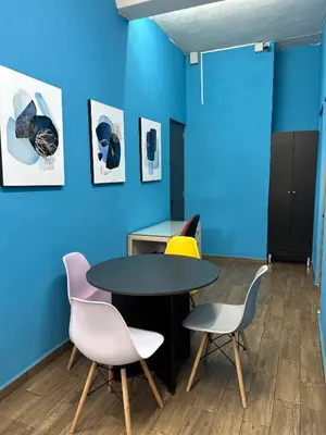 Zona de estar de Habitación con baño privado para 2 personas cerca del ESTADIO AZTECA-BANORTE
