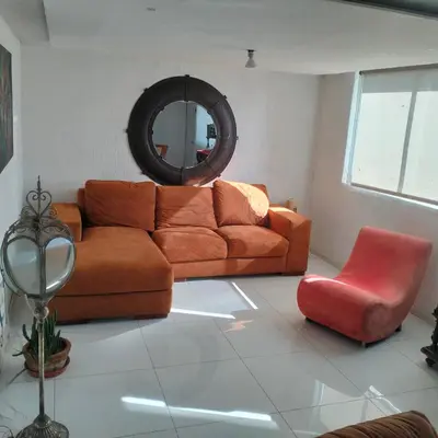 Zona de estar de Zona Angelópolis una o dos habitaciones compartidas